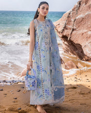 Load image into Gallery viewer, Crimson Who&#39;s That Girl - D3 B