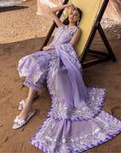 Load image into Gallery viewer, Crimson A Girl In The Garden - D7 A