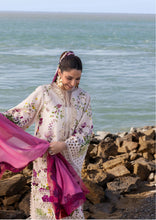 Load image into Gallery viewer, Crimson Bloom Bold - D4 A