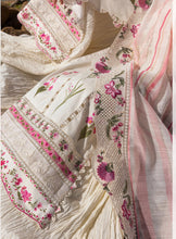 Load image into Gallery viewer, Crimson Once Upon A Flower - D9 B