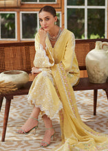 Load image into Gallery viewer, CRIMSON PRET Under the Tuscan Sun