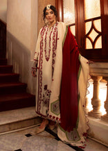 Load image into Gallery viewer, Crimson Winter Musafir